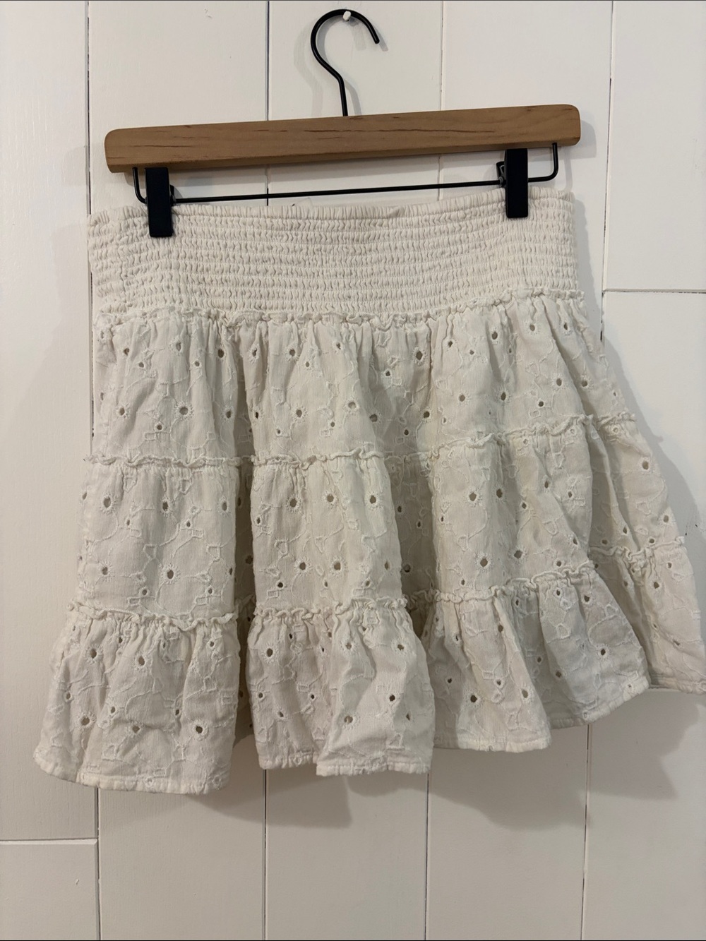 American Eagle Outfitters White Eyelet Tiered Mini Skirt